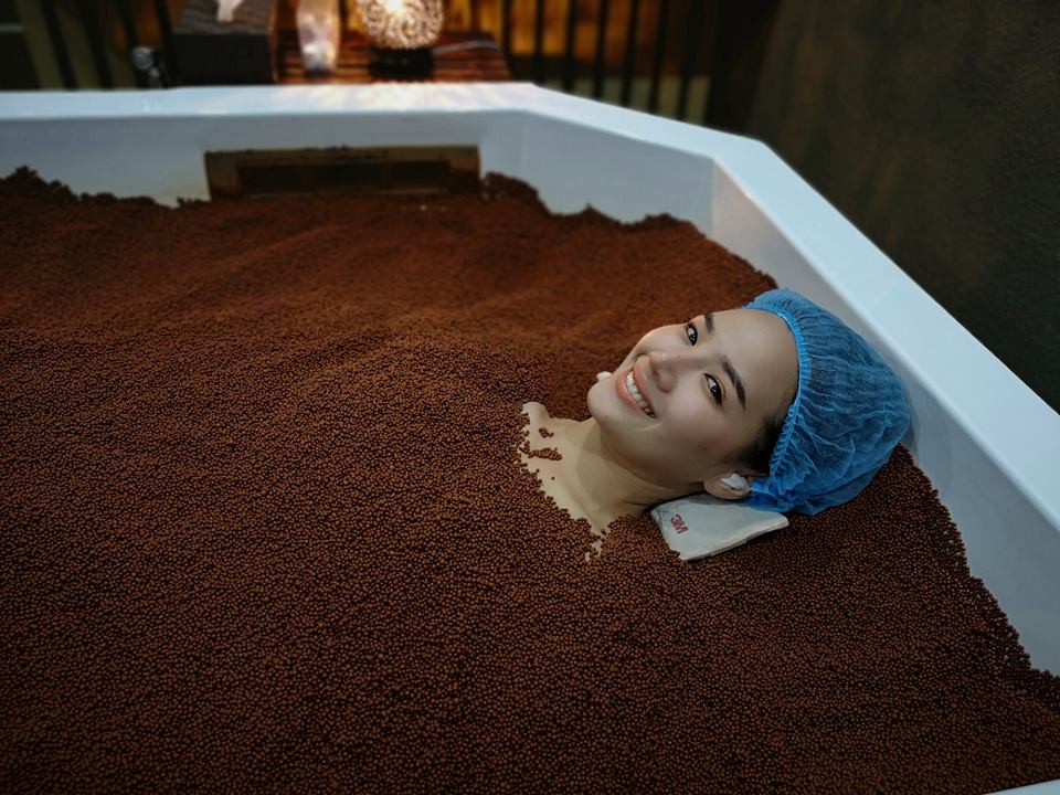 อ่างหินภูเขาไฟลาวาญี่ปุ่น หรือ Sand Bath Therapy
